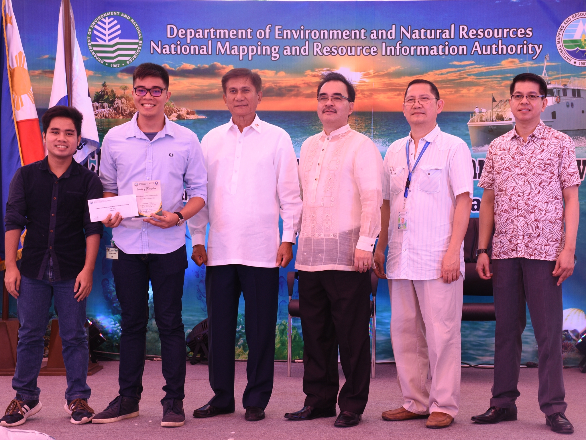 UP Geodetic Engineering Students Winner of the NAMRIA Mobile App Contest
